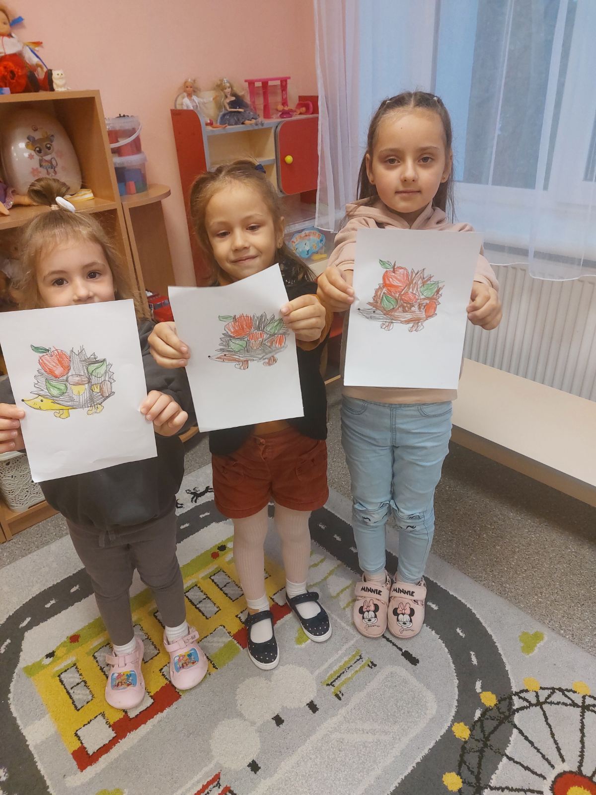 Дотики підтримки. Заняття емпатії