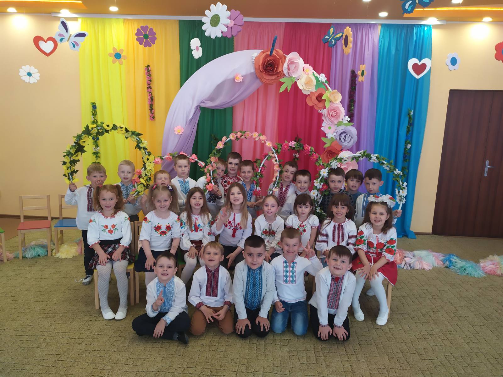 день вишиванки