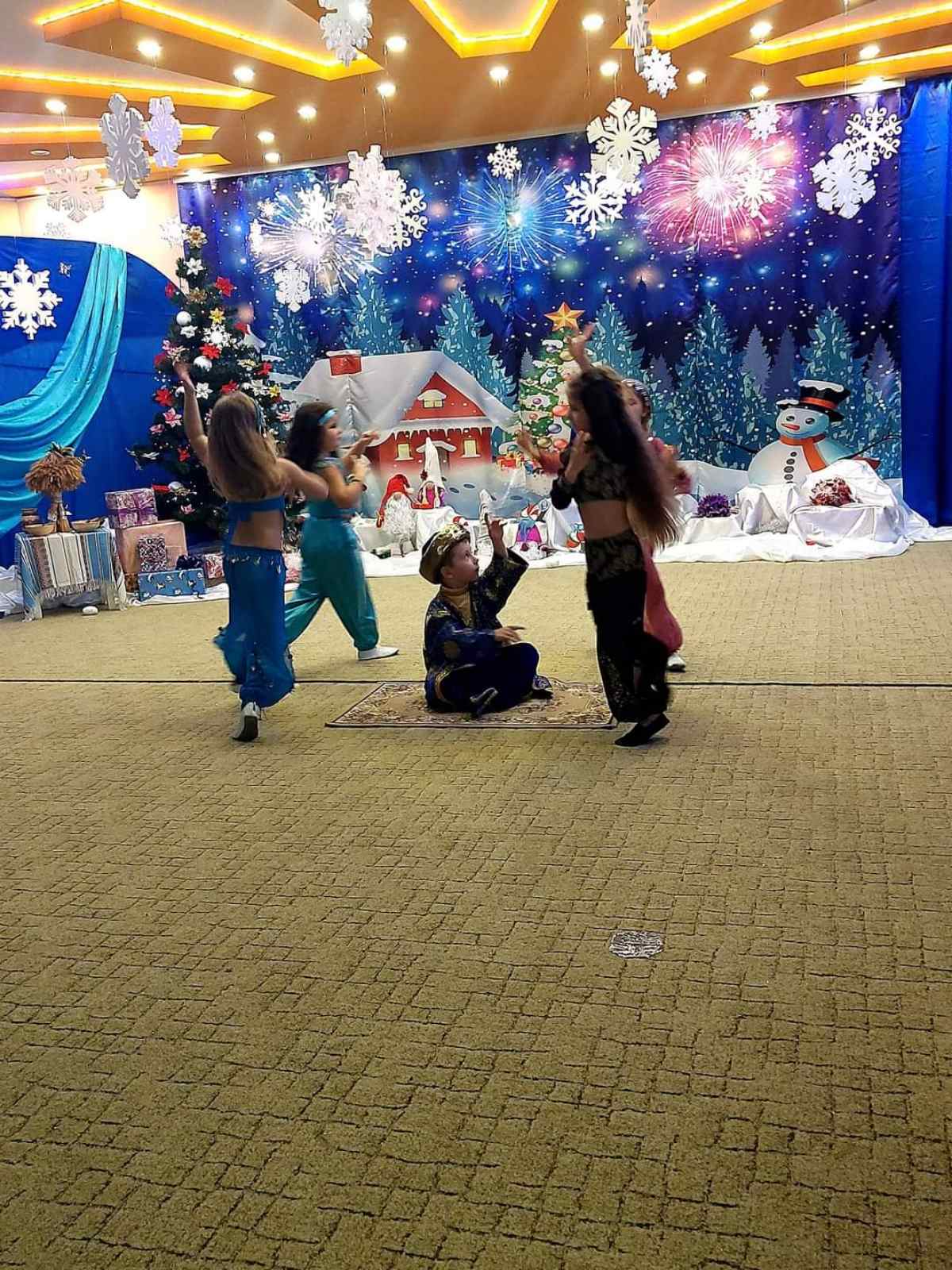 свята