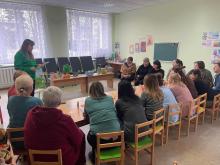 Експериментування з різними матеріалами 